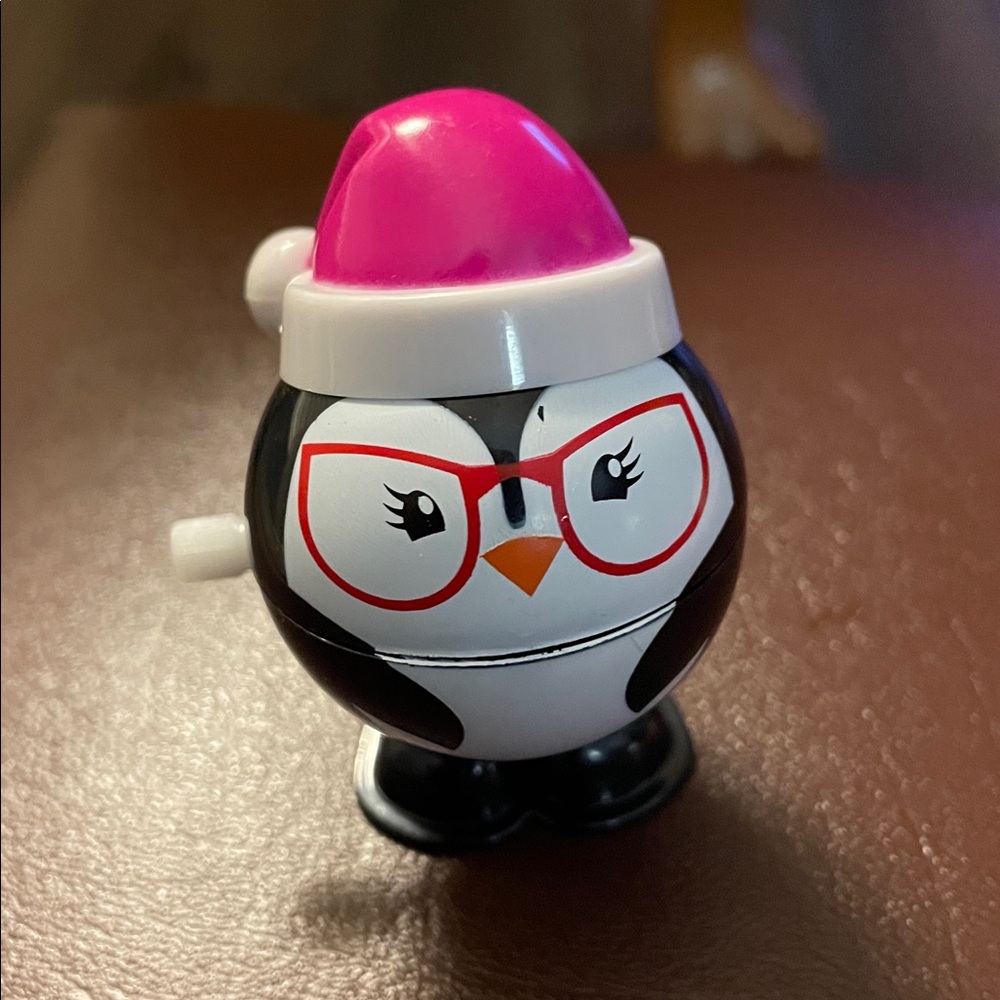 Wind Up Plastic Penguin toy